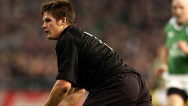 El debut de Richie McCaw en los All Blacks