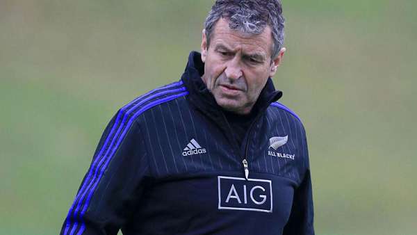 Wayne Smith renunció a los All Blacks