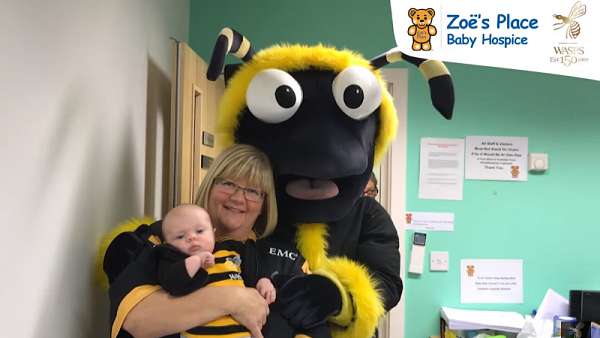 Los Wasps visitaron el Zoë's Place Coventry