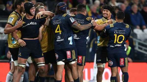 Highlanders 30-14 Hurricanes