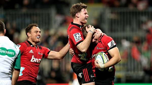 Crusaders 40-10 Sharks