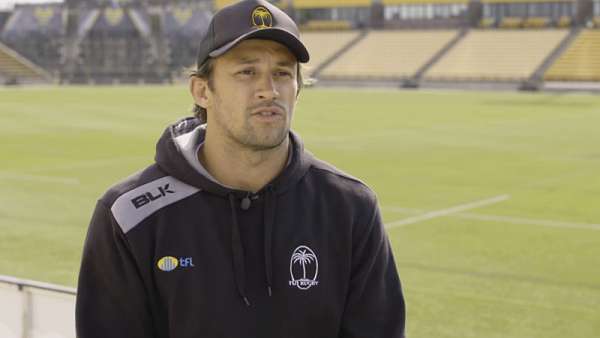 Chris Cracknell y el rugby femenino en Fiji