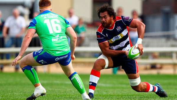 Steven Luatua, de Auckland a Bristol