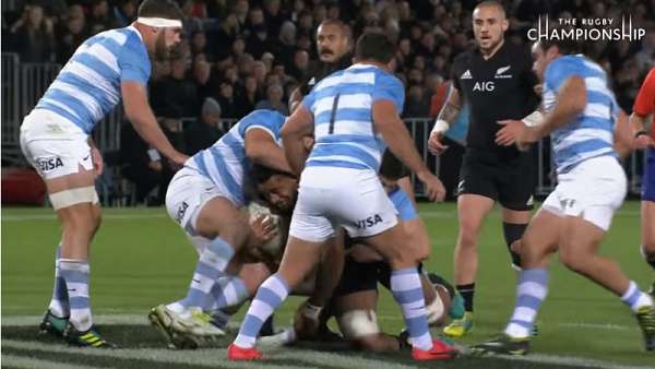 Shannon Frizell y su “Momento” del Rugby Championship