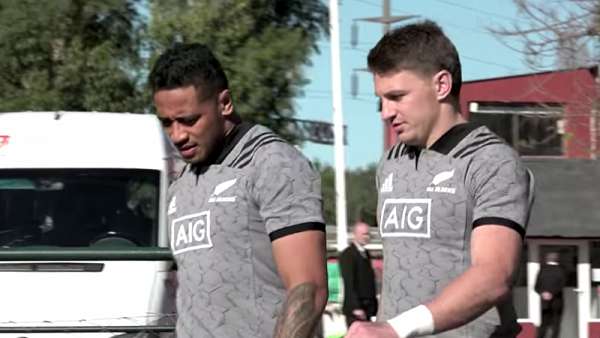 Los All Blacks entrenaron en el SIC