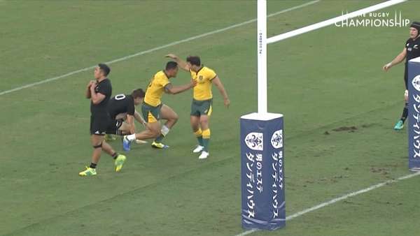 Israel Folau se quedó con el mejor try del fín de semana