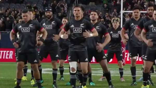 El Haka de Maorí All Blacks en Chicago