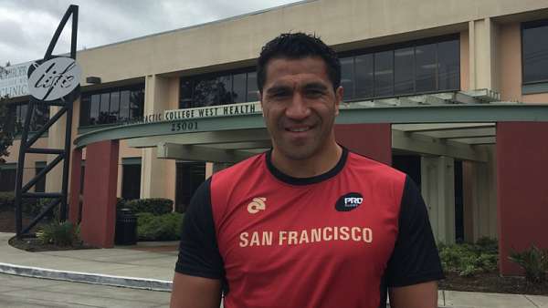 Mils Muliaina, el hijo del viento