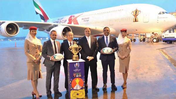 El divertido viaje de la Webb Ellis Cup a Japón 