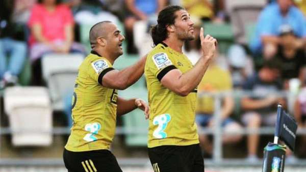 Hurricanes 62-15 Sunwolves