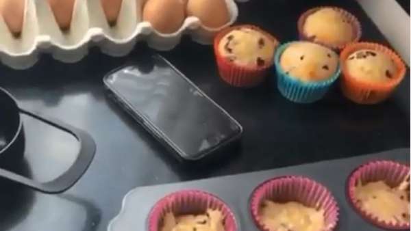 Marino Mikaele-Tuu cocina en cuarentena!