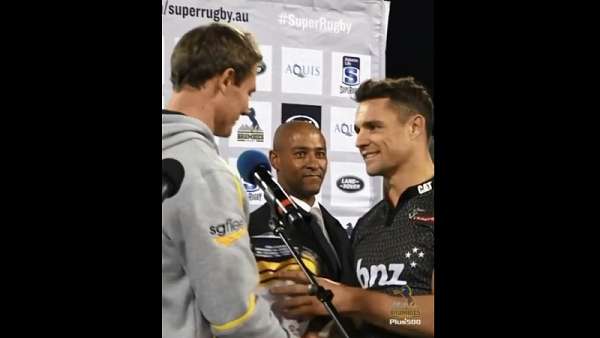 El recuerdo de Brumbies de Dan Carter