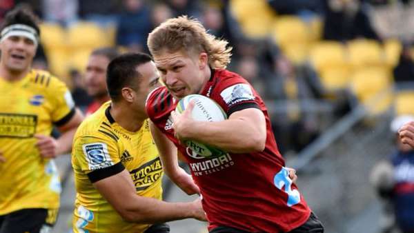 Hurricanes 25-39 Crusaders