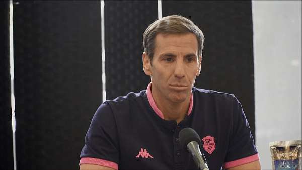 Gonzalo Quesada fue presentado en el Stade Francais