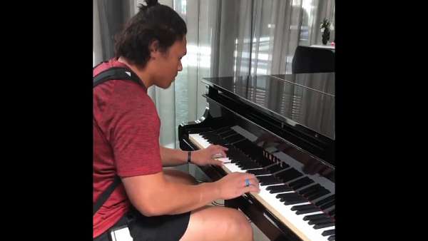 El otro talento de Caleb Daniel Clarke