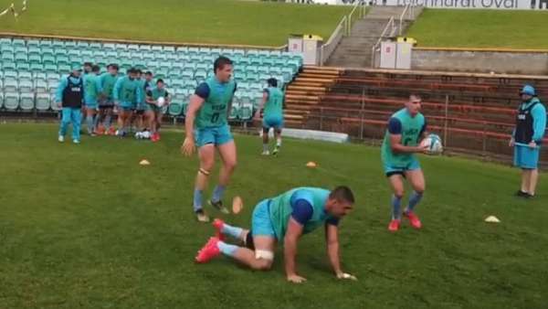 Los Pumas entrenaron bajo la lluvia