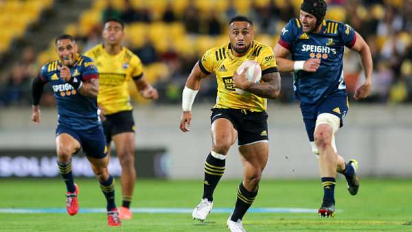 Hurricanes 41-22 Highlanders