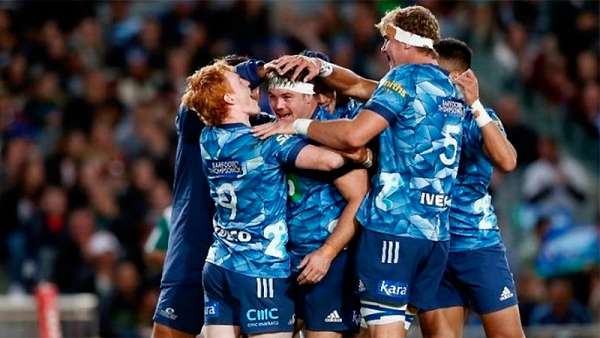 Blues 39-19 Chiefs