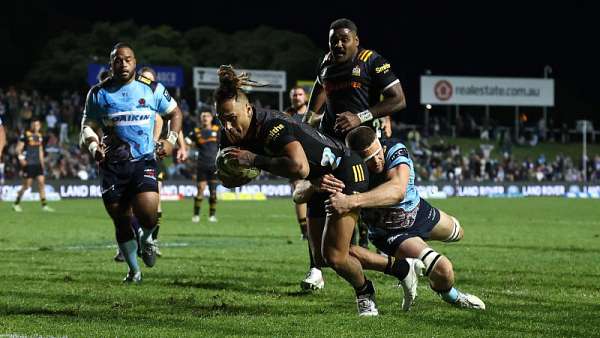 Waratahs 7-40 Chiefs