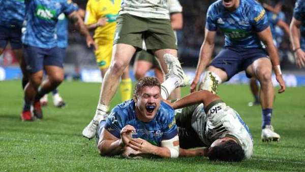 Blues 23-15 Highlanders