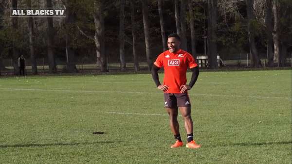 Sevu Reece y la competencia interna de los All Blacks