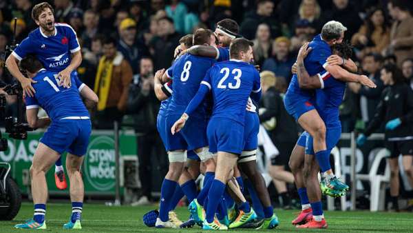 Wallabies 26-28 Francia