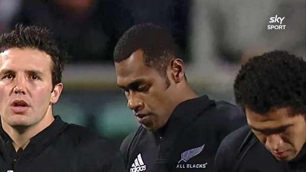 Los debut en los All Blacks: Sitiveni Sivivatu