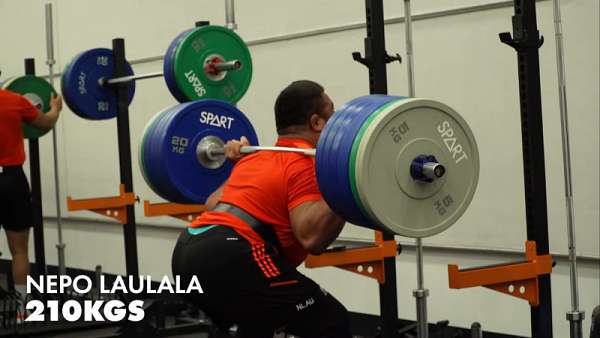 ¿Cuánto levantan los All Blacks en el gimnasio?