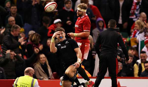 Gales 18-54 All Blacks