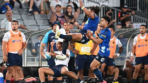 Blues 45-16 Moana Pasifika