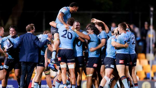 Waratahs 24-21 Crusaders