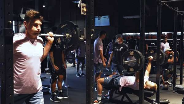 Los All Blacks en el gimnasio