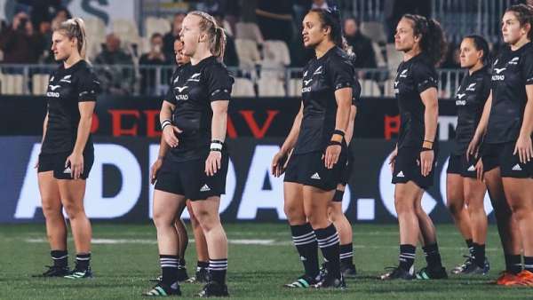 Así fue el Haka de las Black Ferns ante Australia