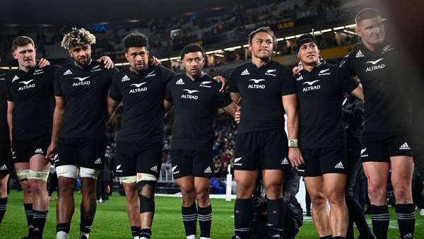 All Blacks 40-14 Wallabies