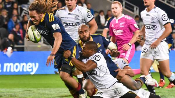 Highlanders 14-15 Sharks